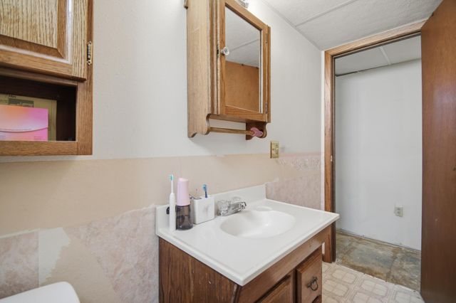 308 SE Oak Street, Brownsdale, MN 55918