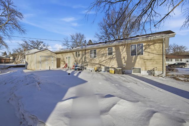 308 SE Oak Street, Brownsdale, MN 55918