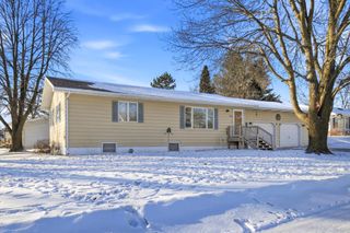 308 SE Oak Street, Brownsdale, MN 55918