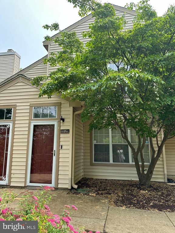 8823 RUSLAND CT, Fort Washington, MD 20744