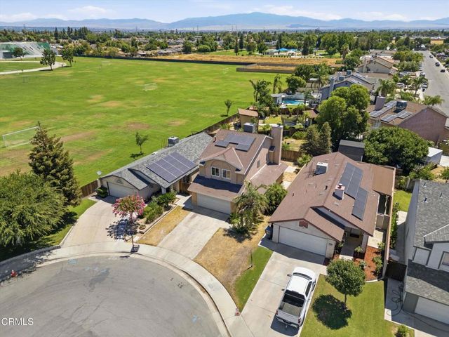 5304 Ilene Court, Bakersfield, CA 93307