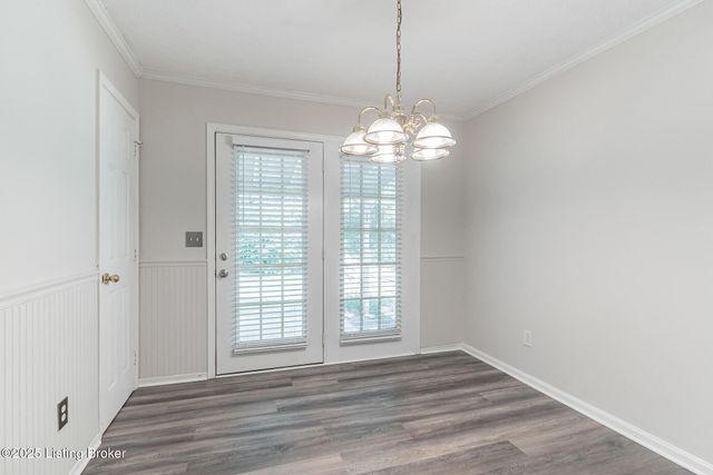 4329 Willowview Blvd, Louisville, KY 40299