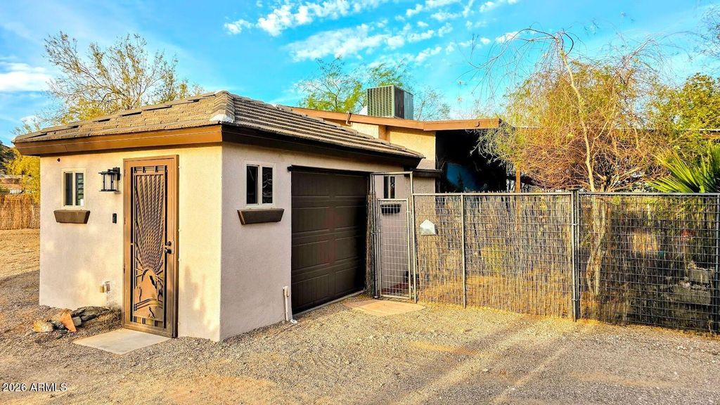 Image 18 of property listing at 29972 N BRYCE Trail, San Tan Valley, AZ 85144