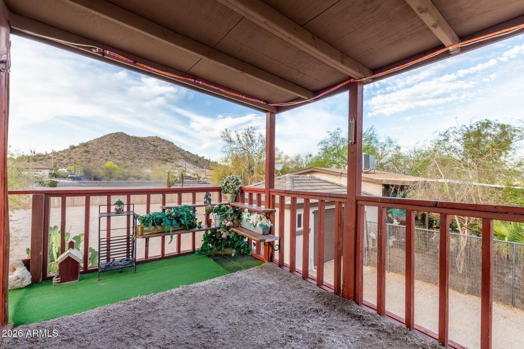 Image 31 of property listing at 29972 N BRYCE Trail, San Tan Valley, AZ 85144