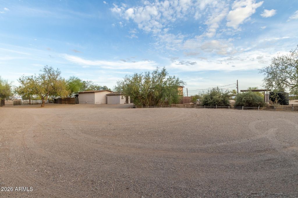 Image 50 of property listing at 29972 N BRYCE Trail, San Tan Valley, AZ 85144