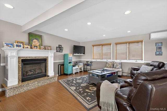 2862 Island Channel Road, Seaford, NY 11783