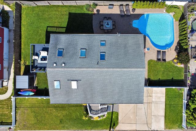 2862 Island Channel Road, Seaford, NY 11783