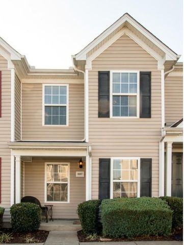 8007 Logan Dr, La Vergne, TN 37086