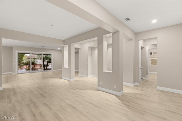 936 Viscanio Place, Las Vegas, NV 89138