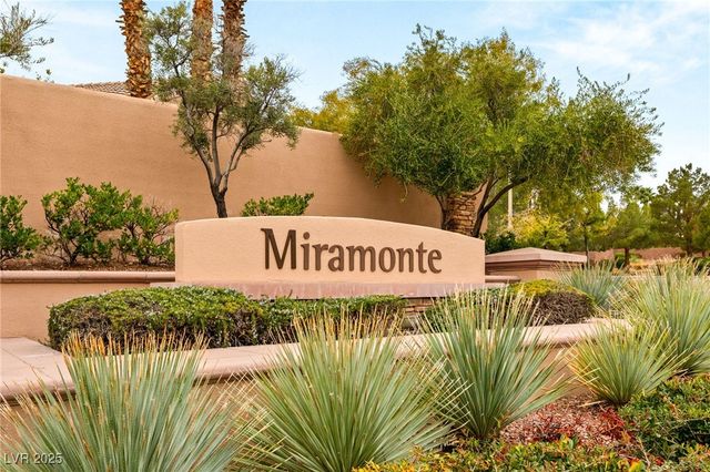 936 Viscanio Place, Las Vegas, NV 89138