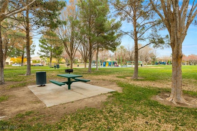 936 Viscanio Place, Las Vegas, NV 89138