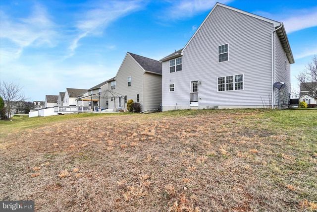 590 THOMAS ARMOR DR, Windsor, PA 17366