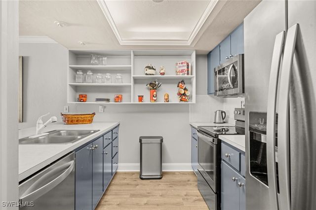 2346 Naples Trace CIR 2, Naples, FL 34109