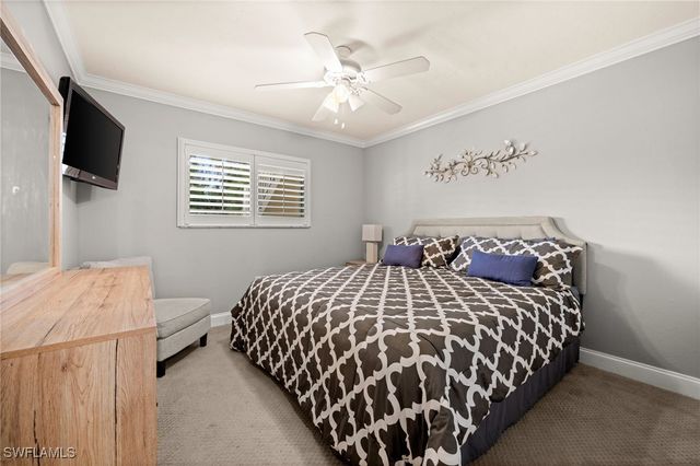 2346 Naples Trace CIR 2, Naples, FL 34109