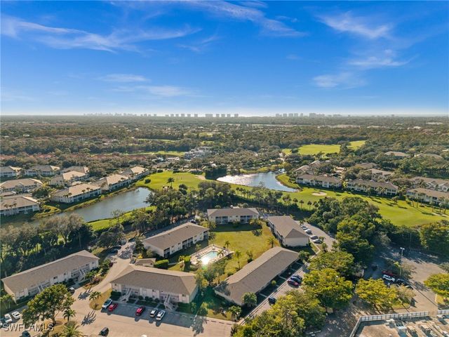 2346 Naples Trace CIR 2, Naples, FL 34109