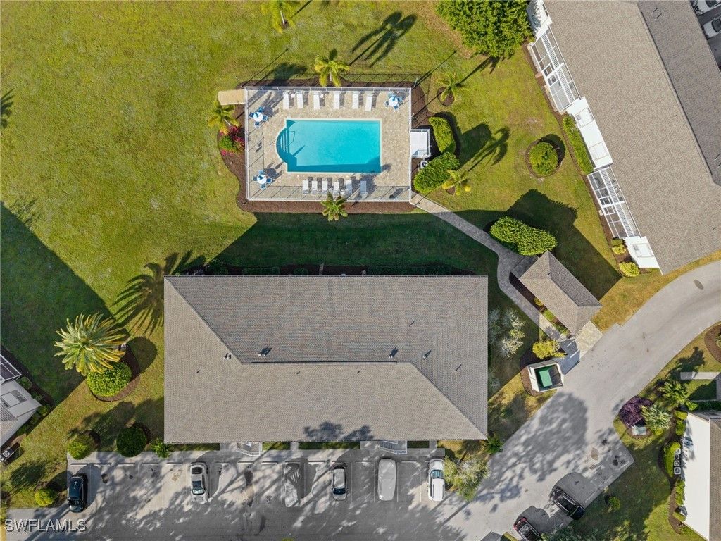 2346 Naples Trace CIR 2, Naples, FL 34109