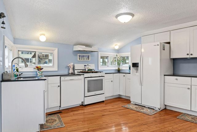 5749 Grandview Boulevard, Mound, MN 55364