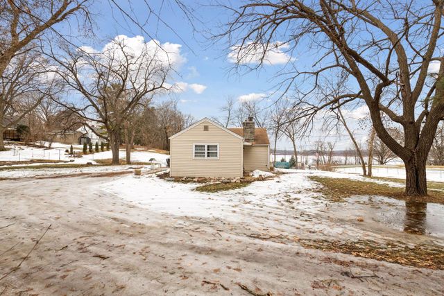 5749 Grandview Boulevard, Mound, MN 55364