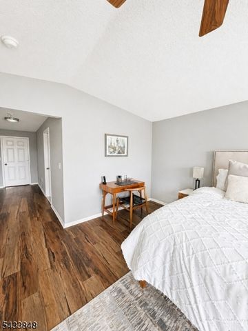 65 Hancock Dr, Morris Twp., NJ 07960