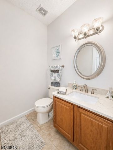 65 Hancock Dr, Morris Twp., NJ 07960