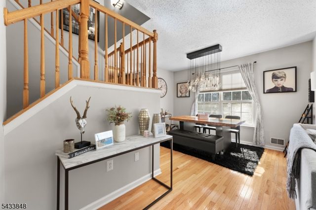 65 Hancock Dr, Morris Twp., NJ 07960