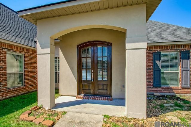 26267 Avoyelles Ave, Denham Springs, LA 70726