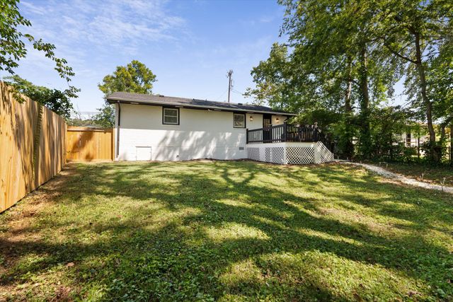 2503 Allenwood Dr, Nashville, TN 37207