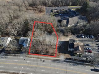 510 West Main Street, Norwich, CT 06360