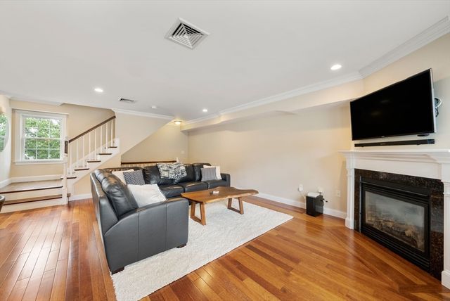 580 Quarry Street 4, Quincy, MA 02169
