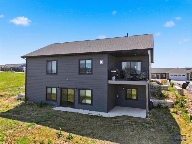 3778 W BEARTOOTH LOOP, Spearfish, SD 57783