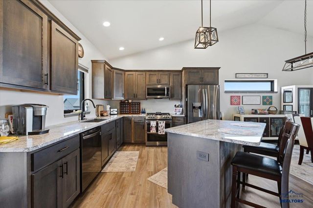 3778 W BEARTOOTH LOOP, Spearfish, SD 57783