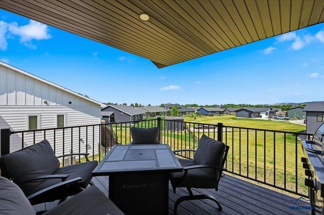 3778 W BEARTOOTH LOOP, Spearfish, SD 57783