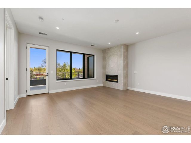 205 E 6th St 302, Loveland, CO 80537