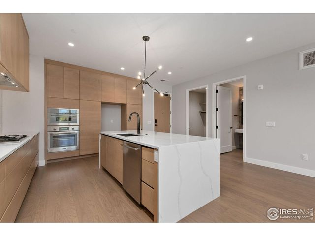 205 E 6th St 302, Loveland, CO 80537