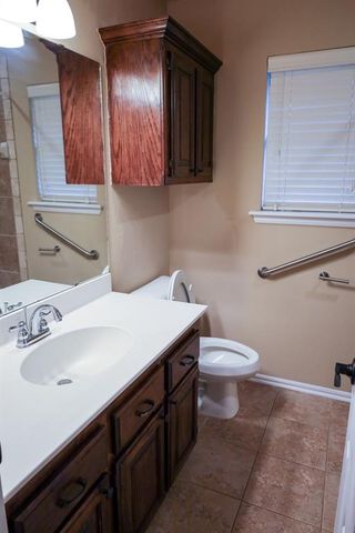 10605 NW 17th, Yukon, OK 73099