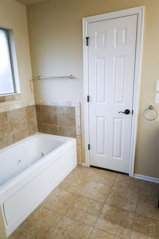 10605 NW 17th, Yukon, OK 73099