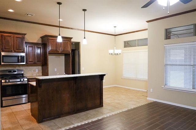 10605 NW 17th, Yukon, OK 73099