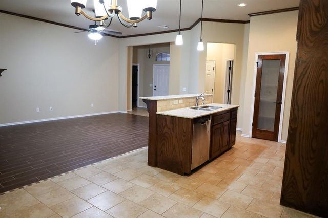 10605 NW 17th, Yukon, OK 73099