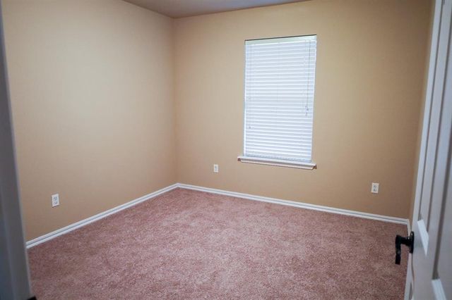 10605 NW 17th, Yukon, OK 73099