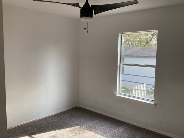 1506 S Travis Street, Denison, TX 75021