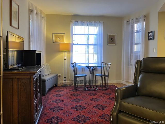 3440 78th Street 4A, Jackson Heights, NY 11372