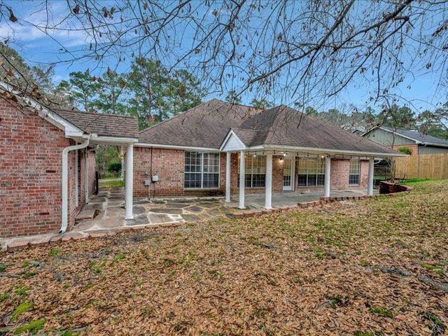 1416 Champions Drive, Lufkin, TX 75901