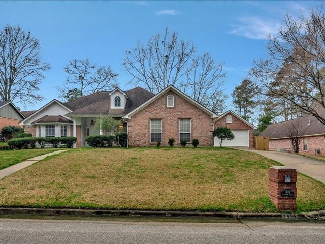 1416 Champions Drive, Lufkin, TX 75901