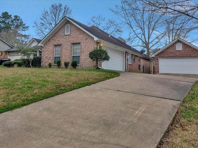 1416 Champions Drive, Lufkin, TX 75901