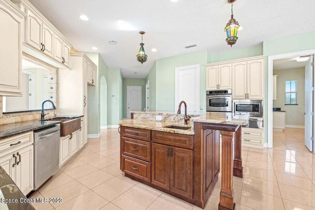 9235 Babcock Street SE, Palm Bay, FL 32909