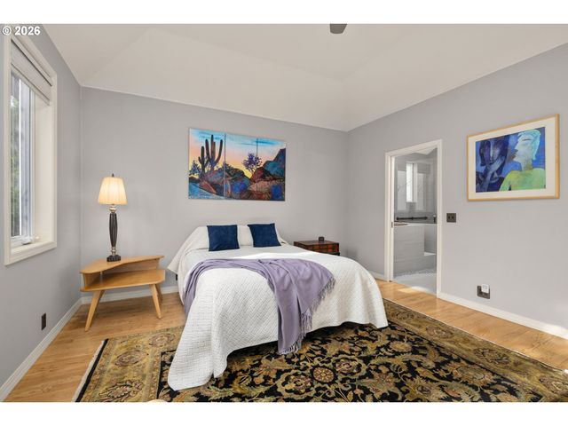 3853 Nw VARDON Pl, Portland, OR 97229