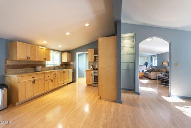 43300 Little River Airport 121, Little River, CA 95456