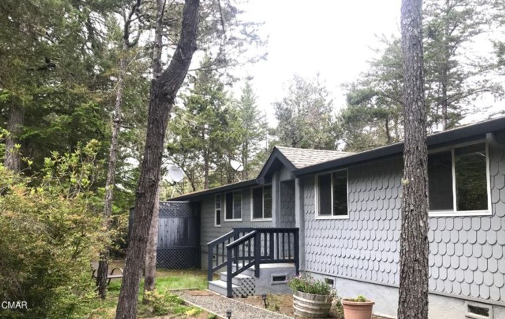 43300 Little River Airport 121, Little River, CA 95456