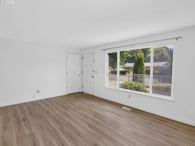 3095 Sw 202ND Ave, Beaverton, OR 97003