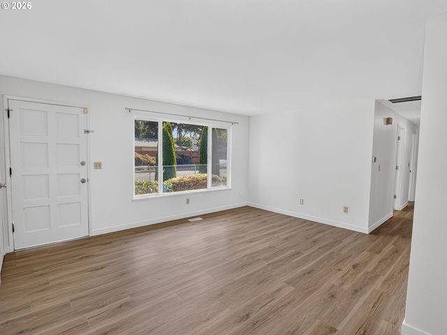3095 Sw 202ND Ave, Beaverton, OR 97003